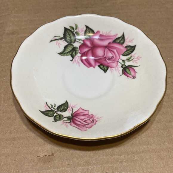 Colcough cup and saucer - Picture 7 of 8